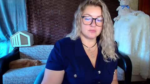 Nika online show from September 15, 3:06 am