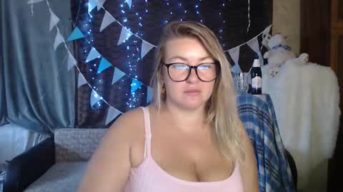 Nika online show from September 26, 3:32 am