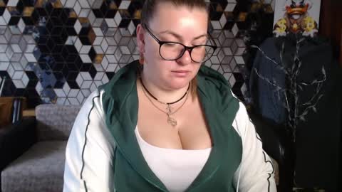 Nika online show from April 14, 5:13 am