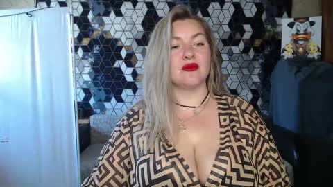 Nika online show from May 20, 5:13 am