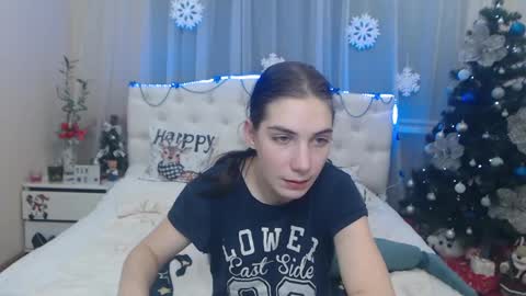 Snapshot of nikastarkk chatting on December 19, 11:25 pm nikastarkk online show from December 19, 11:25 pm