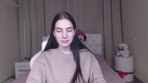 nikastarkk online show from February 3, 2:53 am