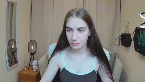 Snapshot of nikastarkk chatting on May 19, 6:36 pm nikastarkk online show from May 19, 6:36 pm