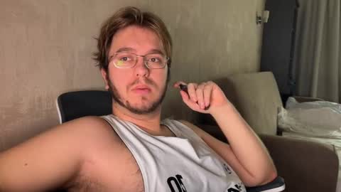 Celine online show from November 6, 6:47 am