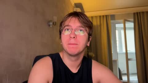 Celine online show from November 13, 11:20 am