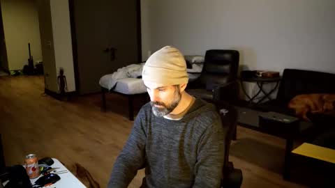 Nike Jude online show from December 22, 10:45 am