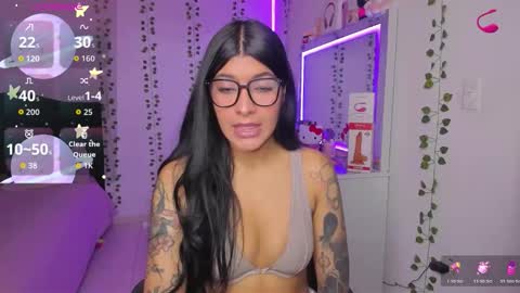 Niki online show from October 26, 1:00 am