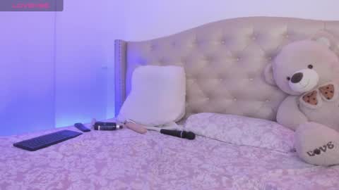 Niikii online show from March 4, 4:06 am