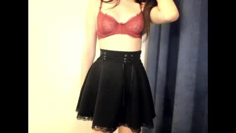 nikiololli666 online show from September 15, 8:20 pm