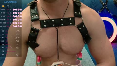 Snapshot of nikitin21 chatting on December 26, 11:32 am Sasha online show from December 26, 11:32 am