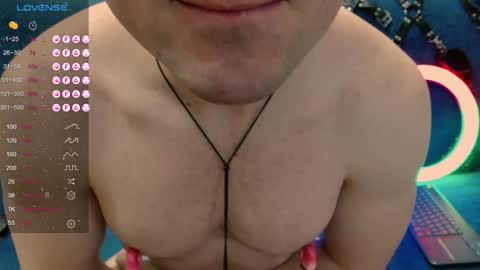 Snapshot of nikitin21 chatting on January 29, 2:51 am Sasha online show from January 29, 2:51 am