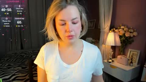 Nikki online show from October 13, 1:05 am