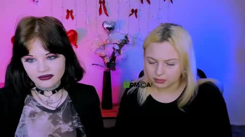 Snapshot of nikki_kiss_ chatting on April 14, 8:42 am nikki_kiss_ online show from April 14, 8:42 am