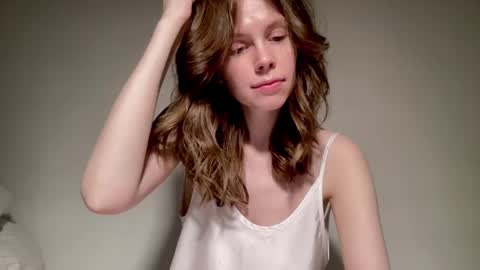 Nikki online show from December 18, 1:12 pm