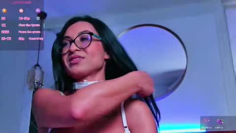 Nikki online show from November 10, 4:22 am