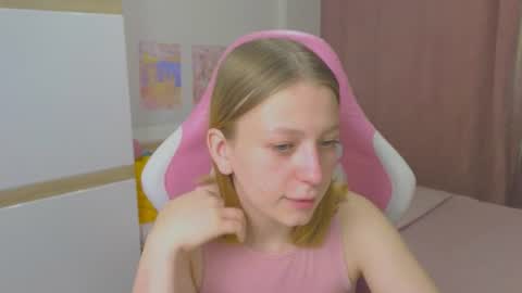 Beatrice online show from June 20, 7:33 am