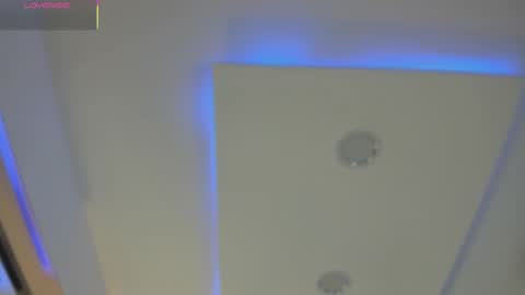 Nikki  online show from March 10, 4:38 am