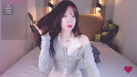 Nikki online show from December 17, 3:51 pm