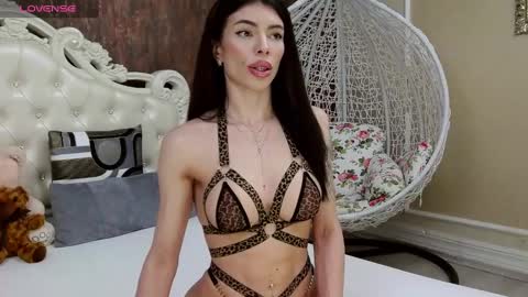 Nikky online show from January 22, 10:50 am