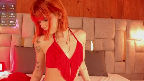 nikky_red__ online show from April 10, 4:50 am