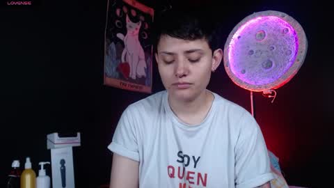 Nikky online show from April 16, 2:40 pm