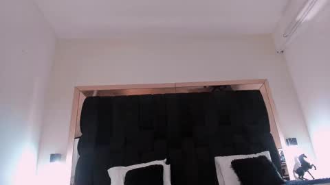     online show from March 2, 3:59 pm