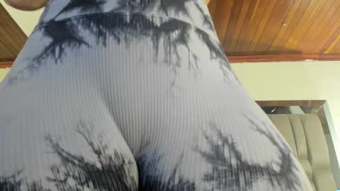     online show from October 31, 11:33 am