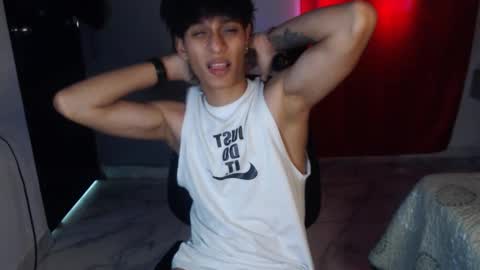 Snapshot of niklaus_wolf chatting on October 14, 8:53 pm niklaus_wolf online show from October 14, 8:53 pm