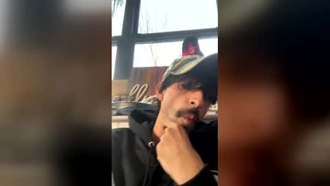 nikogigiii online show from January 6, 7:06 pm