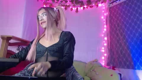 Nicol online show from April 18, 6:39 am