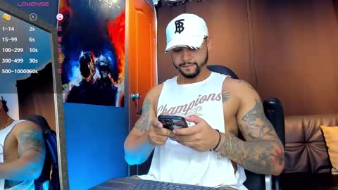 Nikola Hank online show from December 11, 2:52 am