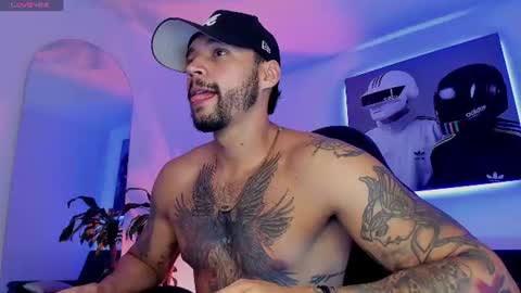Snapshot of nikolahank1 chatting on July 26, 8:32 am Nikola Hank online show from July 26, 8:32 am