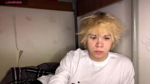 Snapshot of nikolasbucks chatting on January 13, 7:41 pm nikolasbucks online show from January 13, 7:41 pm