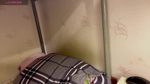 Snapshot of nikolasbucks chatting on February 18, 9:00 pm nikolasbucks online show from February 18, 9:00 pm