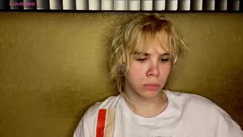 Snapshot of nikolasbucks chatting on March 19, 9:08 pm nikolasbucks online show from March 19, 9:08 pm