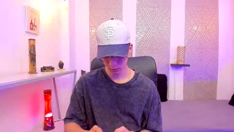    online show from November 23, 4:23 am