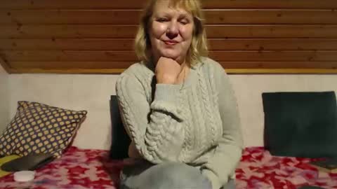 Snapshot of nikole111 chatting on January 31, 7:11 pm Nikole1 online show from January 31, 7:11 pm