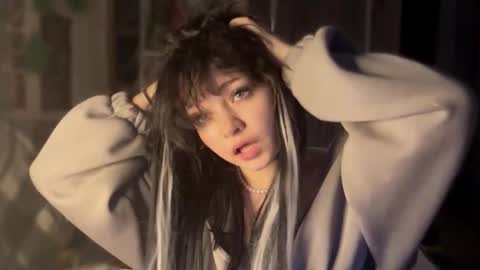 nikoli_naw online show from February 17, 8:37 pm