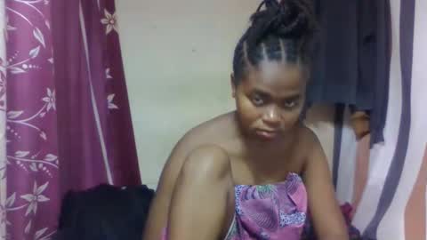 nilah online show from February 5, 8:08 am