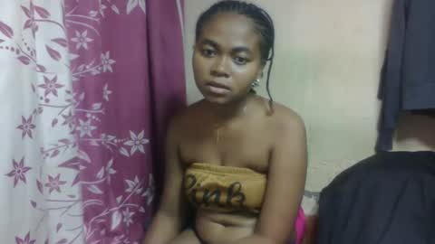 nilah online show from March 9, 9:19 pm