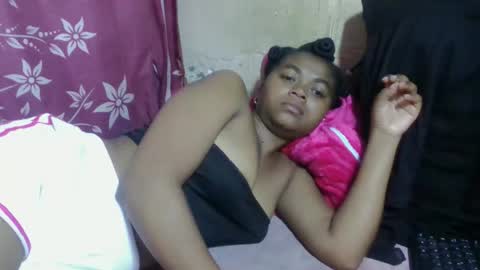 nilah online show from March 19, 11:42 pm