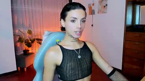 Nilam online show from June 17, 9:27 pm