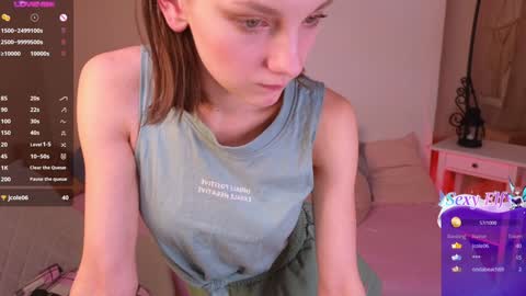 Nillie online show from December 3, 6:04 am