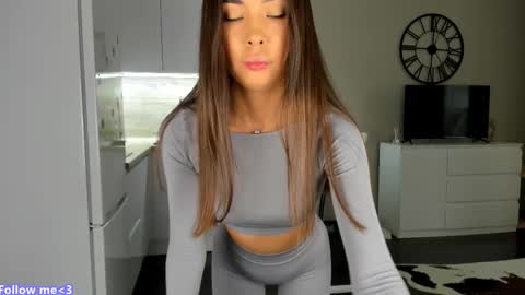 Bella online show from February 13, 8:38 am