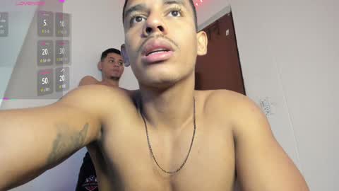 Snapshot of nilx_moon09 chatting on December 5, 1:38 pm Nilx Jhon and Addam online show from December 5, 1:38 pm