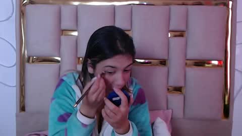 Nina Carther online show from October 8, 11:08 am