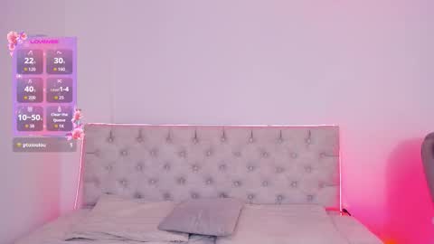 Nina Fox  online show from November 26, 1:12 pm