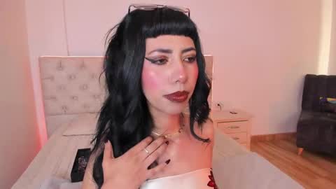 Snapshot of nina_fooxxx1 chatting on April 24, 2:30 pm Nina Fox online show from April 24, 2:30 pm