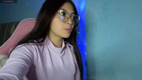 Snapshot of nina_hot59 chatting on May 31, 3:04 am nina_hot59 online show from May 31, 3:04 am