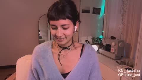 Nina.  online show from February 4, 10:13 pm